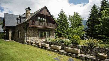 House | Exterior