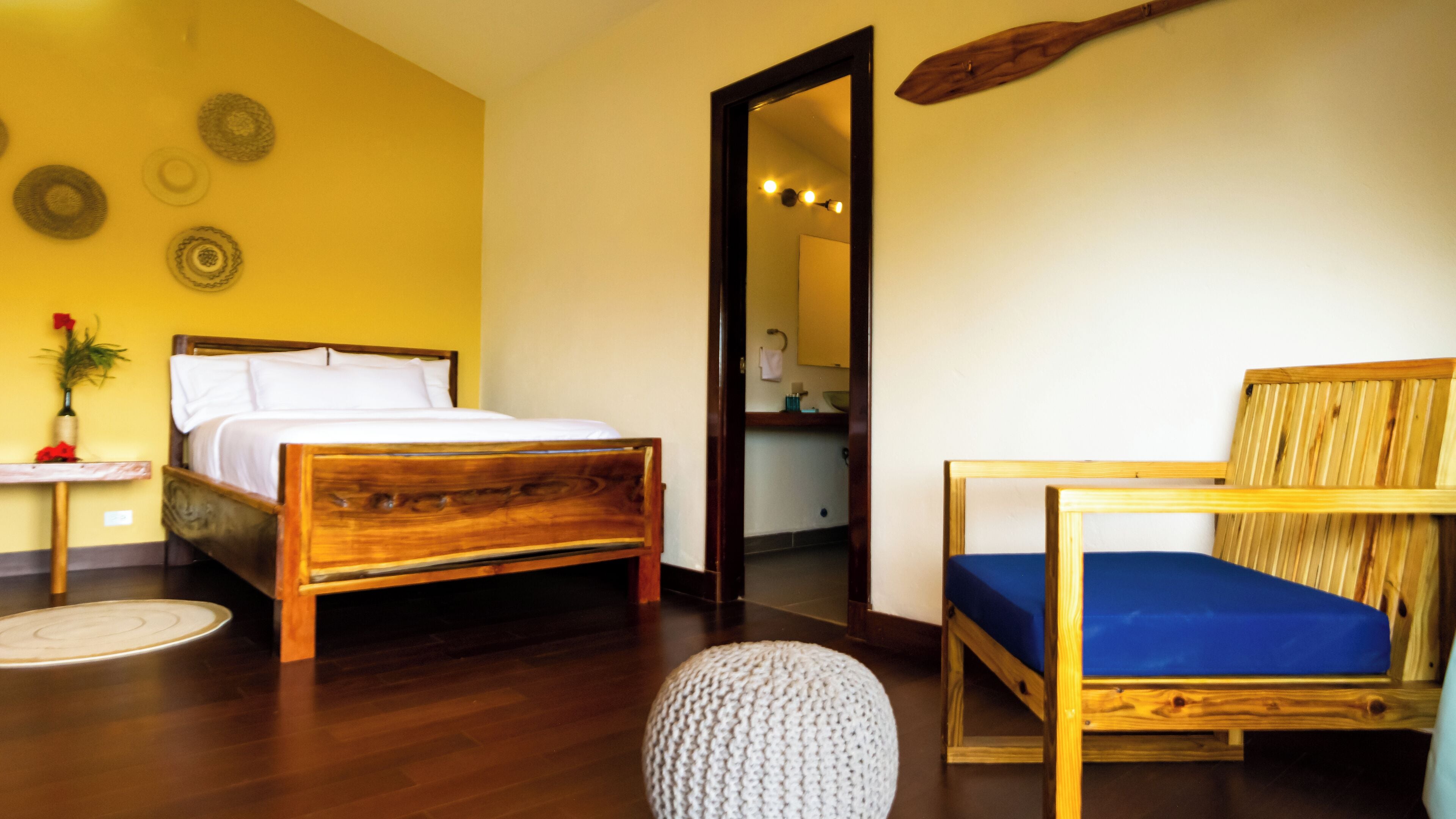 雙人或雙床房 | 高級寢具、獨特裝潢、布置獨特、免費無線上網