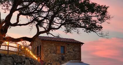 New Tuscan Villa With Pool