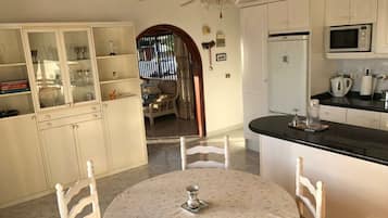 Apartment | Eigene Küche | Ofen