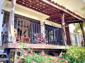 Exterior detail - Amazing ocean view condo, steps to the beach, 3 pools, gated community (Playa Ocotal)