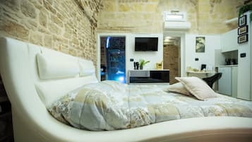 1 habitación, wifi y ropa de cama