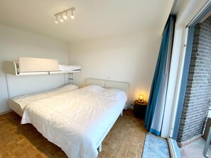 Apartment | 2 bedrooms, individually furnished, iron/ironing board - Apartment Nieuwpoort Near Sandy Beaches (Nieuwpoort)