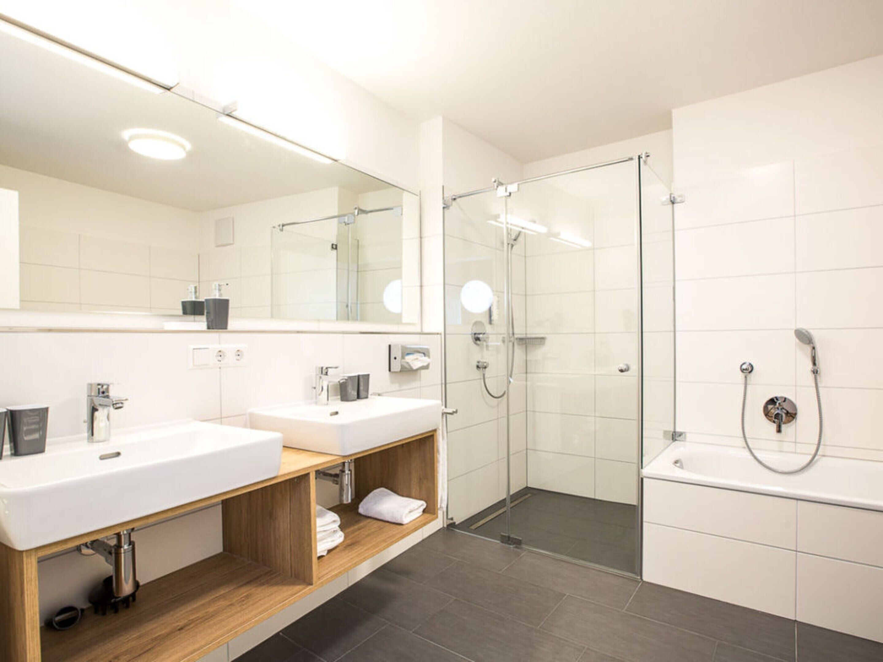 House | Bathroom