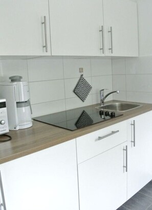 Apartment | Private kitchen | Toaster - "helgoland" in the Achter de Waterkant House (Büsum)