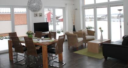 Luxury Holiday House "schleibrise"