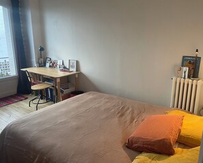 2 Schlafzimmer, Schreibtisch, WLAN, Bettwäsche