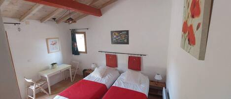 2 bedrooms, bed sheets