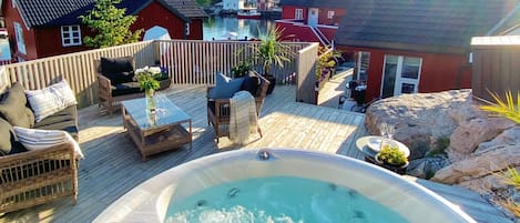 Baignoire à remous extérieure