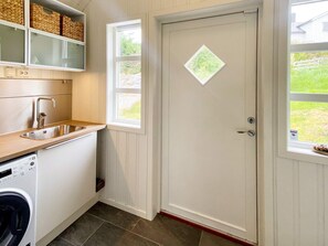 House | Property amenity - 4 Star Holiday Home in Averoy (Averoy)