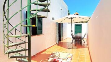 House | Balcony