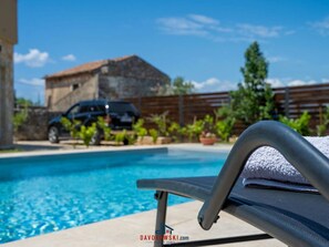 Outdoor pool - Boky Comfortable Holiday Residence (Vodnjan)