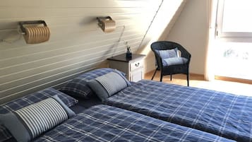 2 bedrooms