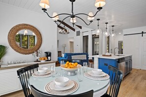 Dining - 1590 Lagoon Villas at The Sea Pines Resort (Hilton Head Island)