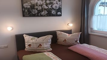 Apartment | 1 Schlafzimmer, individuell eingerichtet, BettwÀsche