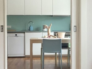 House | Private kitchen | Oven, electric kettle