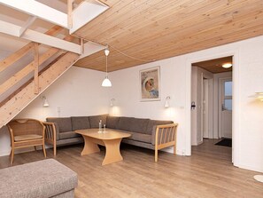 House | Interior - 14 Person Holiday Home on a Holiday Park in Blavand (Blavand)