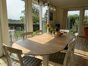 Dining - Holiday Home Beach and Nature (Gelting)