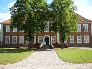 Exterior - Tien Stuuv Comfortable Holiday Residence (Ratzeburg)