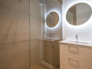 Apartment | Badezimmer