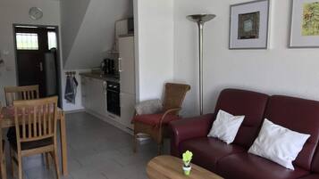 Apartment | Tempat makan