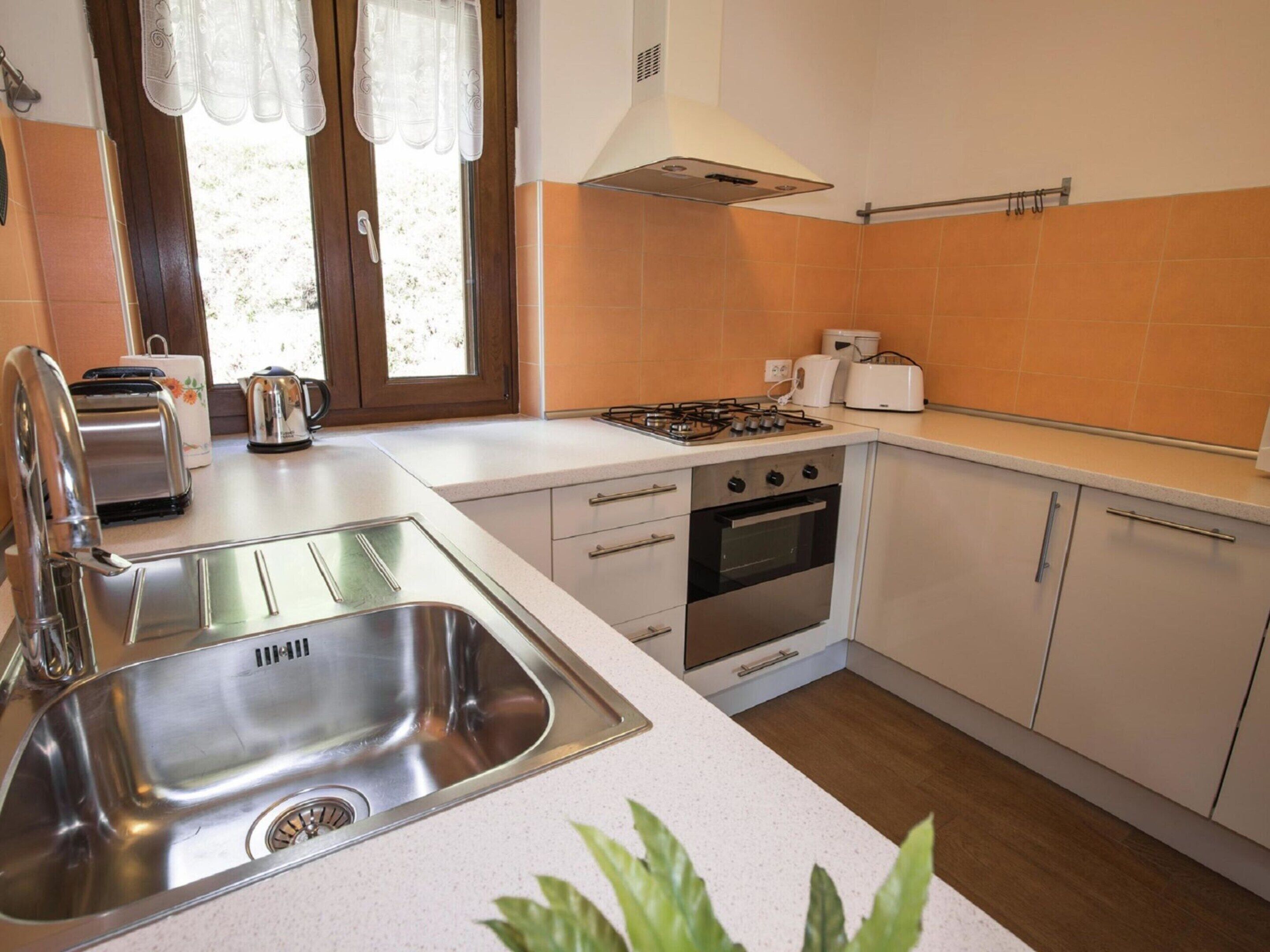 Rumah | Dapur pribadi | Kompor dan mesin pencuci piring