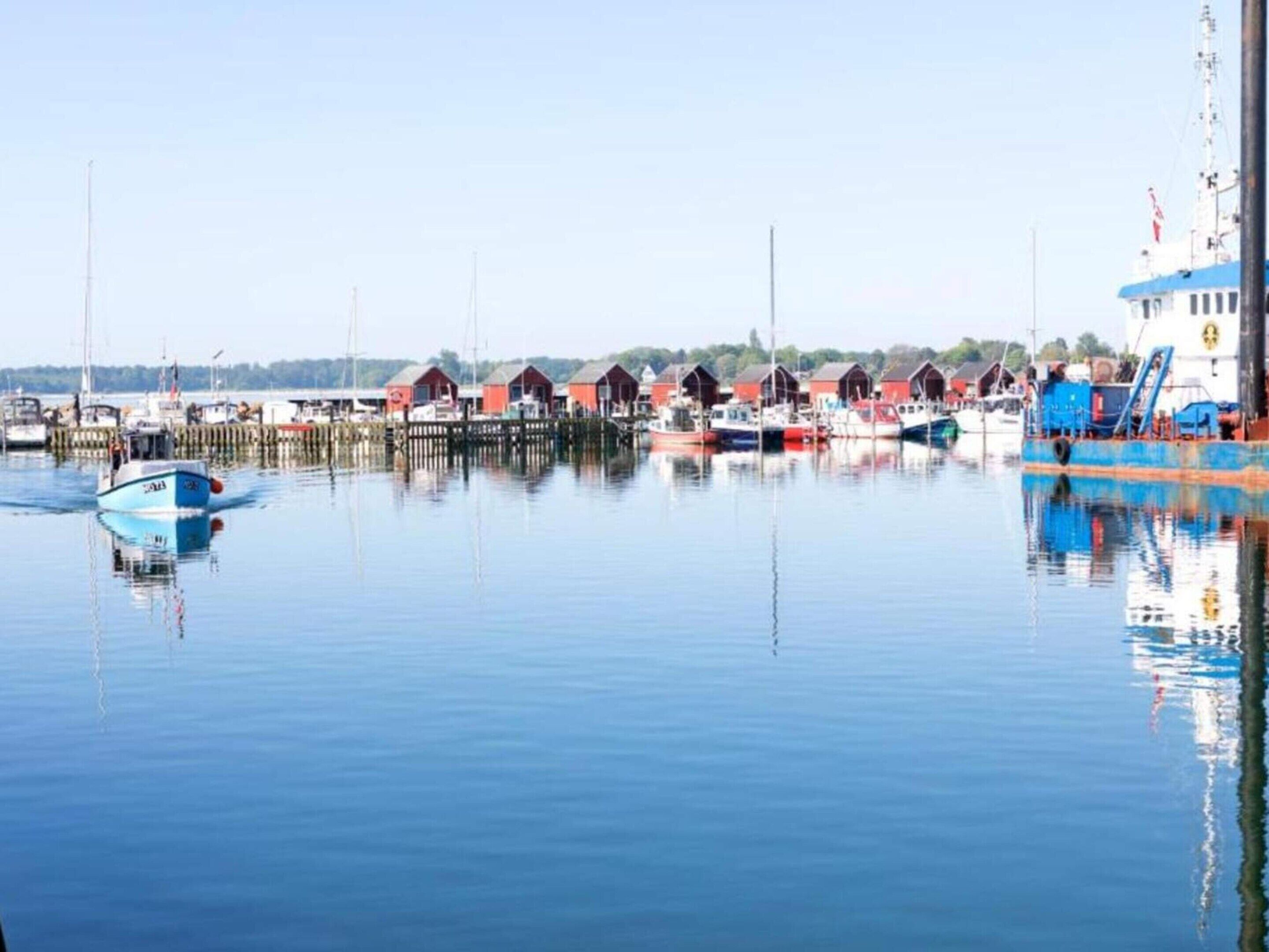 Hus | Utsikt mot vann