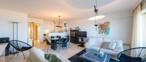 Apartment | Living room