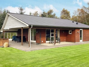 House | Exterior
