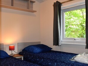 3 habitaciones y muebles diferentes