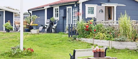 House | Property grounds