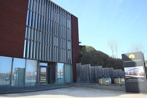 Exterior - Apartment in Nieuwpoort Near the Beach (Koksijde)