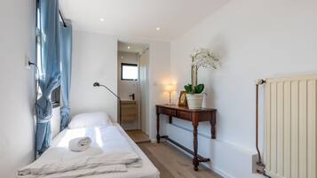 Huis | 3 slaapkamers, individueel gemeubileerd, beddengoed