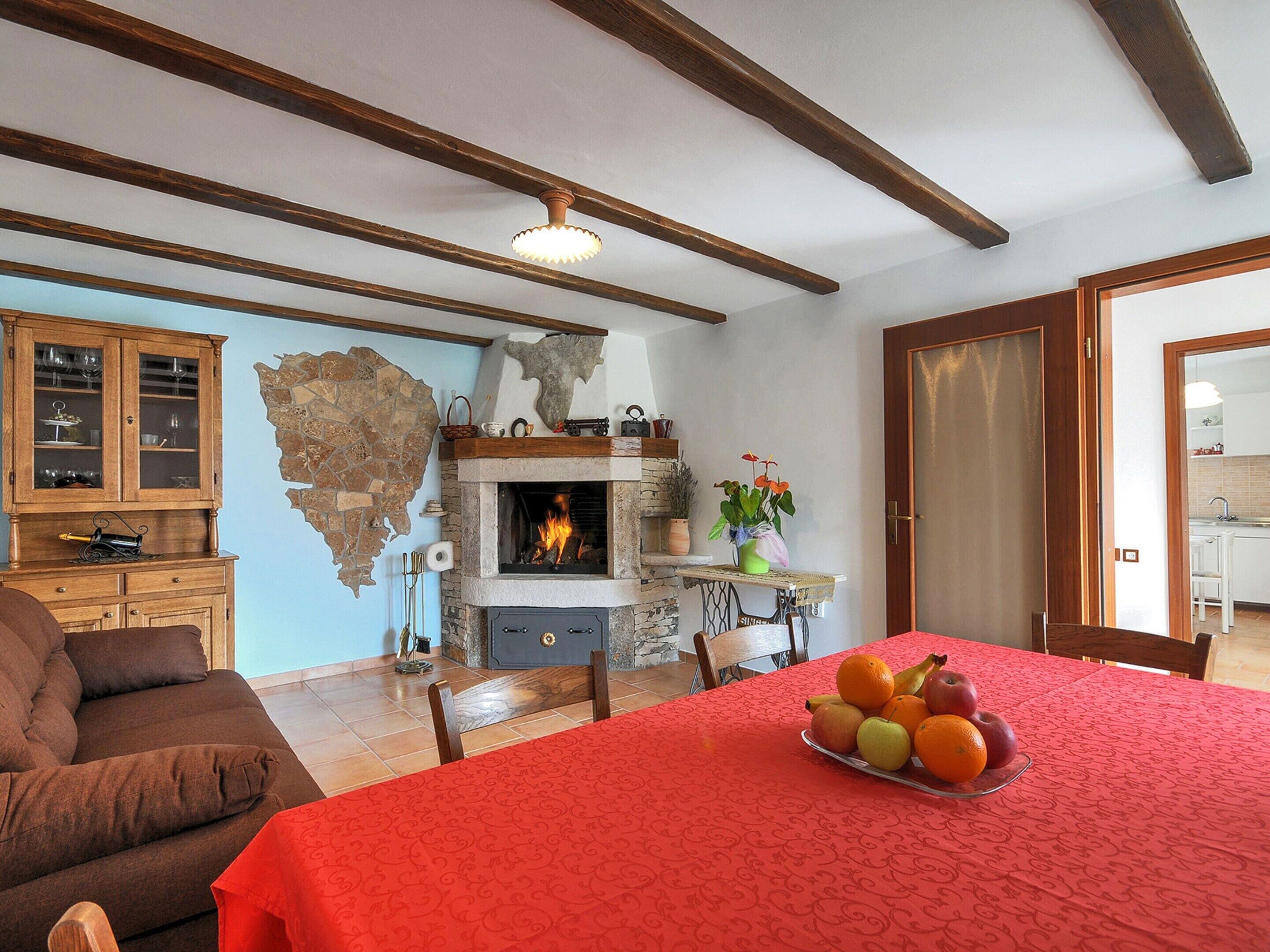 House | Dining