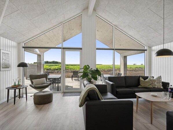 House | Living area - Luxury Retreat by Hasmark - By Traum Ferienwohnungen (Otterup)