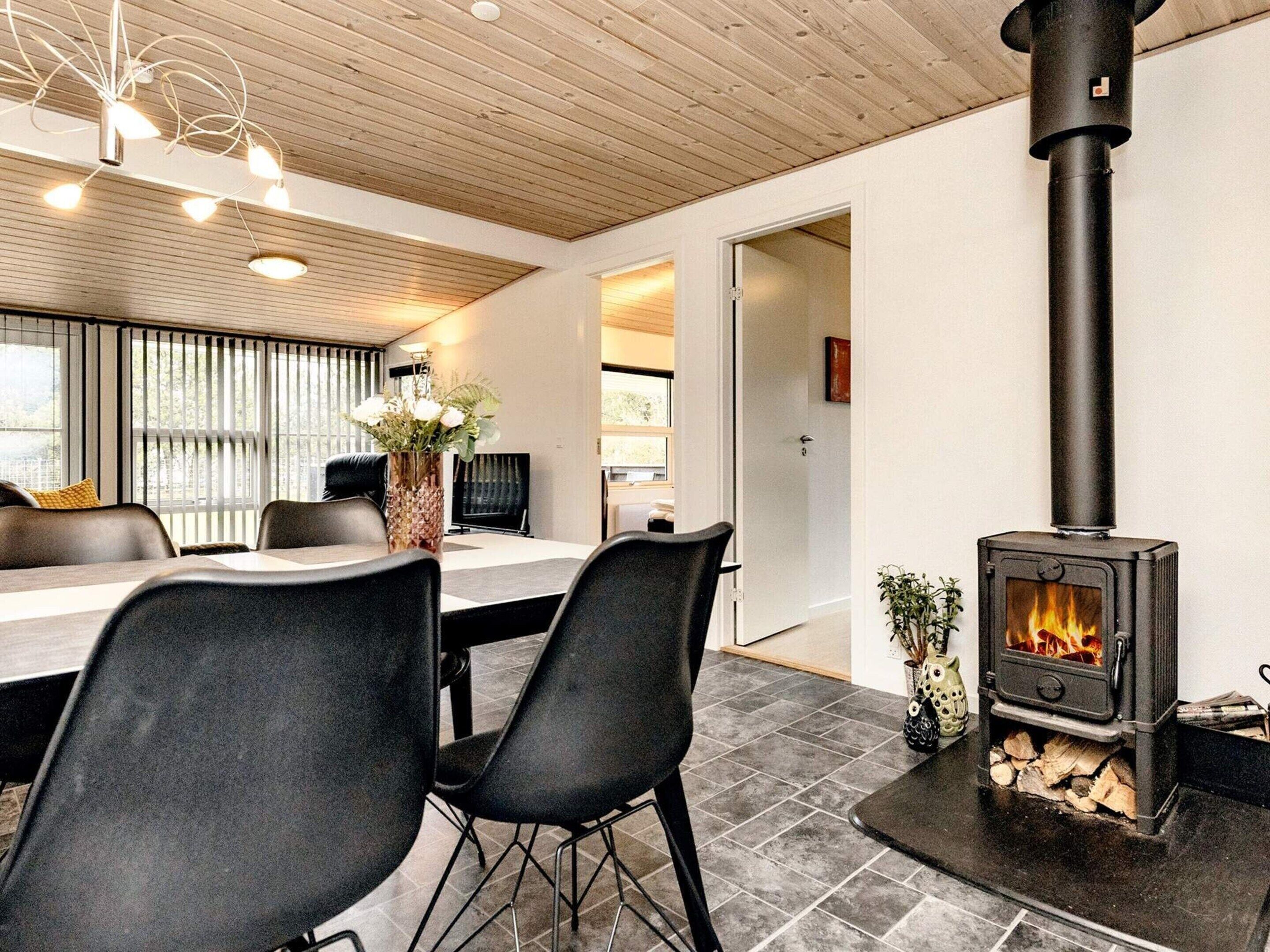House | Dining