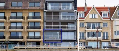 Huoneisto | Ulkopuoli