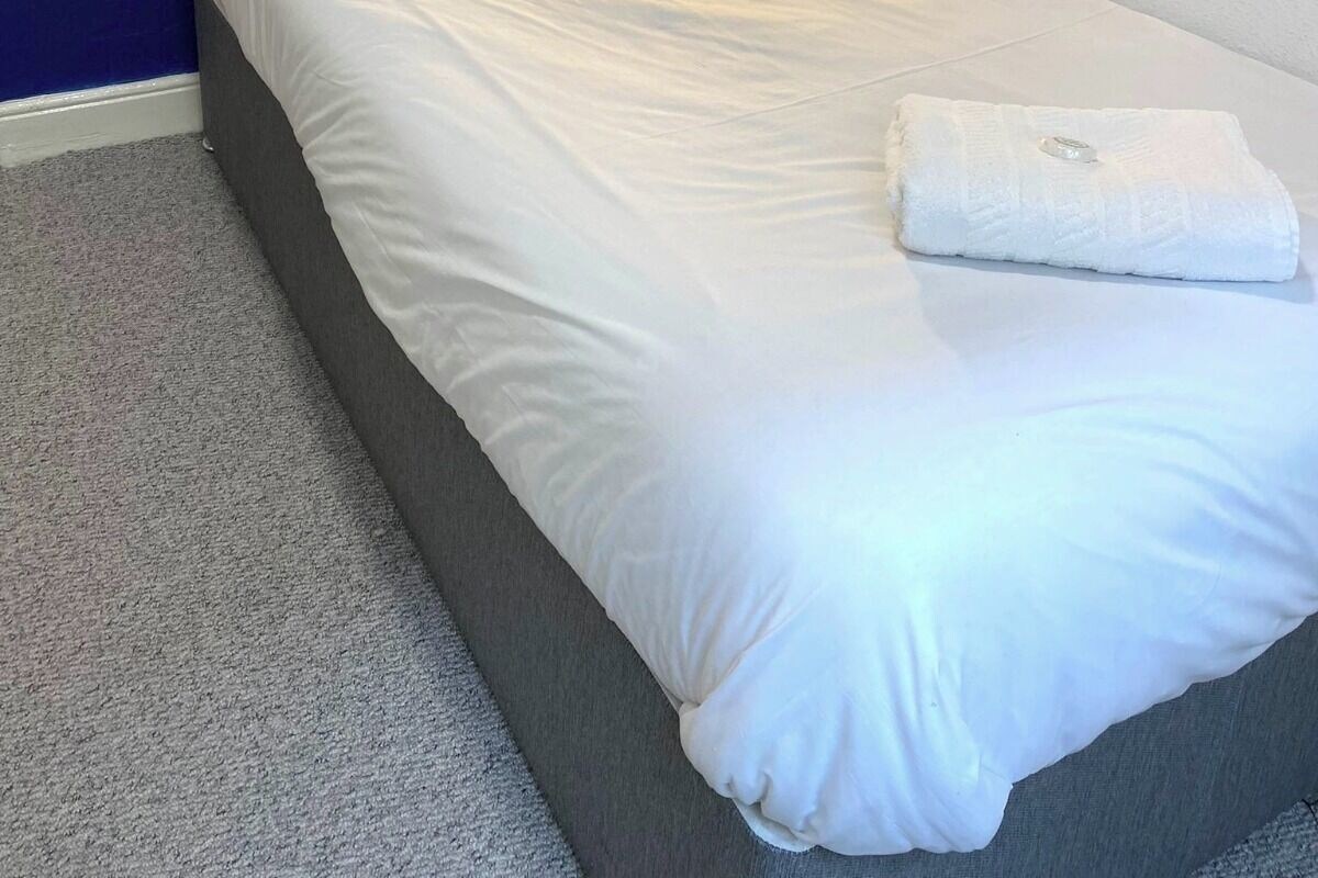 Single Room | Free WiFi
