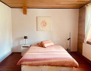 5 bedrooms, WiFi, bed sheets - Good-humored homes (Enghien)