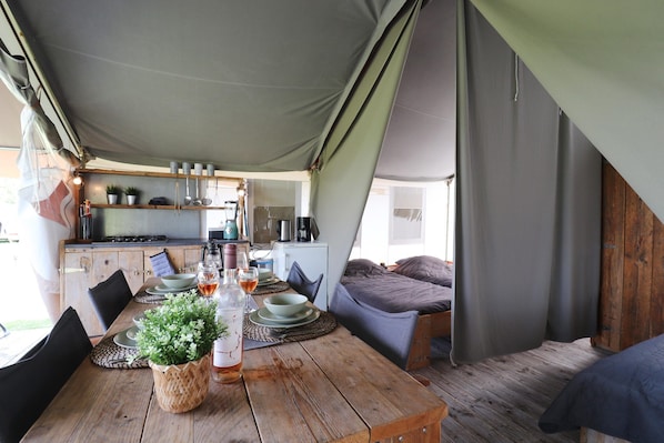 Zelt | Wohnzimmer