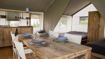 Tent | Dining