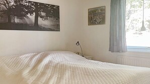 House | 3 bedrooms, individually furnished