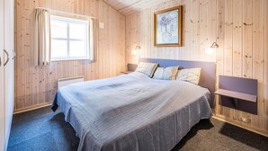 House - 8 Person Holiday Home in Blavand (Blavand)