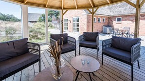 House | Exterior - 8 Person Holiday Home in Blavand (Blavand)