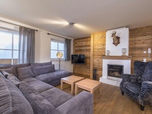 Living area - Apartment Alpenresort Saalbach E2 (Saalbach-Hinterglemm)