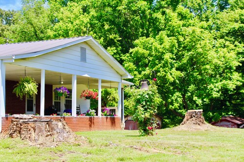 Mema and Pa’s Place