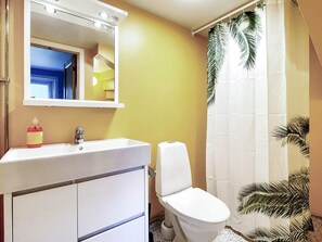 House | Bathroom