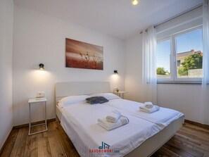 4 bedrooms, in-room safe, individually furnished, iron/ironing board - Villa Ema en Ana (Pula)