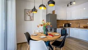 Villa | Eget kjøkken | Vannkoker og brødrister
