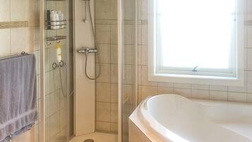 House | Bathroom
